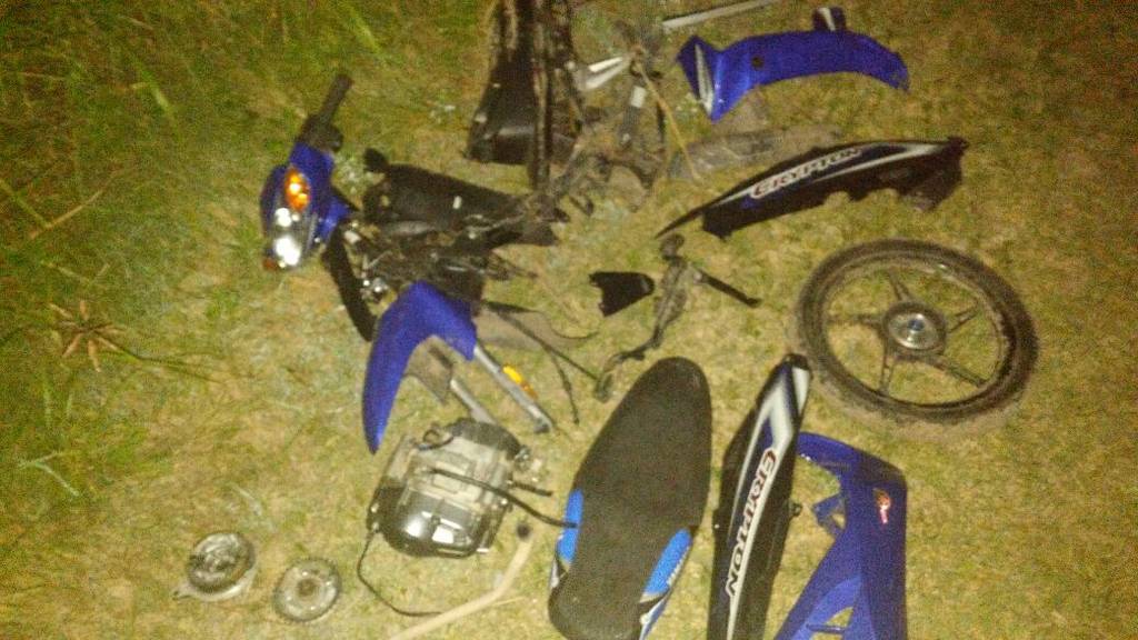 Moto robada y desarmada