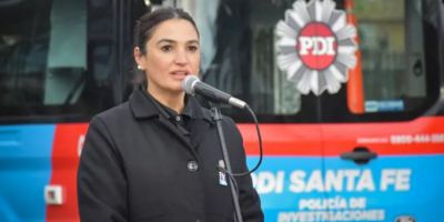 Eva Cainelli, la primera mujer del Norte santafesino en alcanzar el rango de Director General de Policía