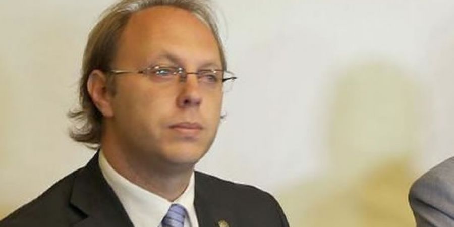 Habría cambios en el Inmobiliario y en Ingresos Brutos