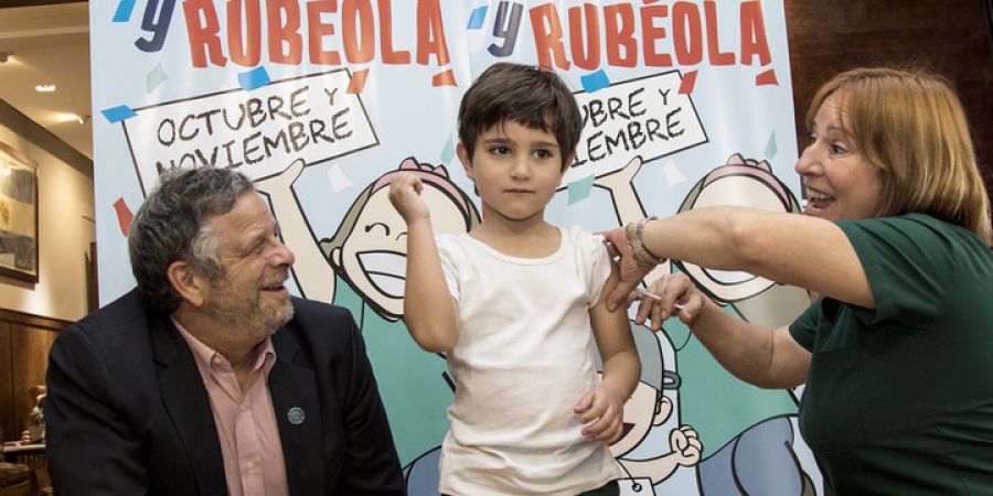 Lanzaron campaña nacional de vacunación contra el sarampión y la rubéola