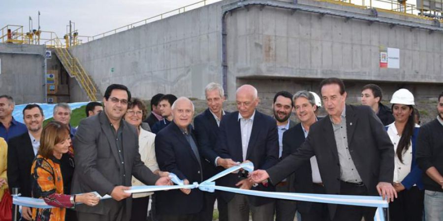 Pusieron en marcha el acueducto Reconquista que beneficiará a 200 mil habitantes