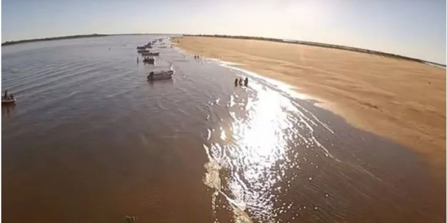 El río Paraná sigue bajando y está en 2 metros de profundidad