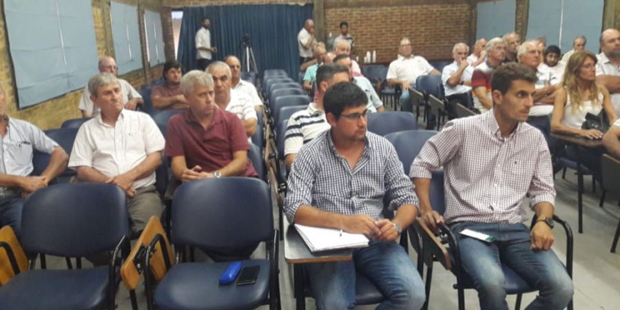 Pocos productores en la reunión de la Rural