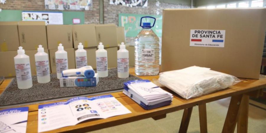 Regreso a las aulas: La provincia prepara los elementos sanitarios y de higiene para distribuir a los establecimientos educativos de todo el territorio santafesino