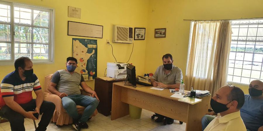 Reunión con ex empleados del servicio de Balsa