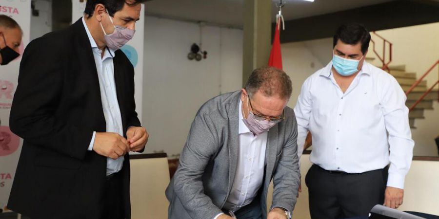 La provincia incorporó nuevos efectivos y firmó convenios para reparación de móviles policiales en el norte provincial