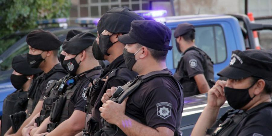 La provincia abonó el retroactivo de los ascensos policiales de 2018 y 2019
