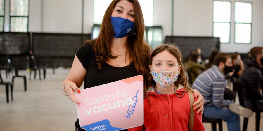 Llegaron 60.300 dosis de la vacuna Sinopharm a la provincia para completar esquemas a los trabajadores de la educación