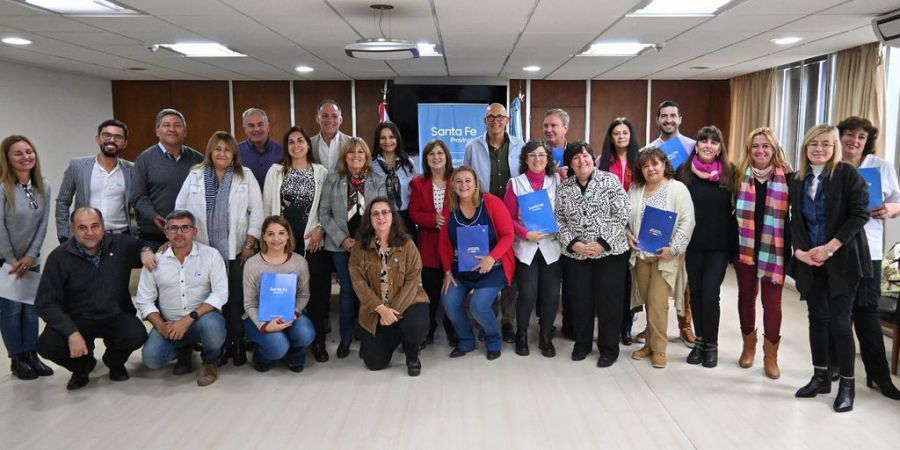 La Provincia entregó aportes a establecimientos del centro norte provincial por más de 26 millones de pesos