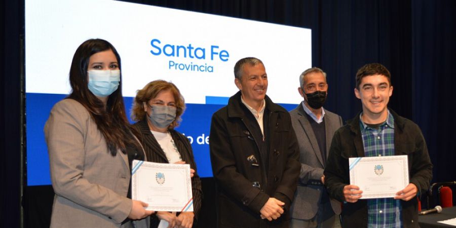 La provincia titularizó a 1576 agentes sanitarios