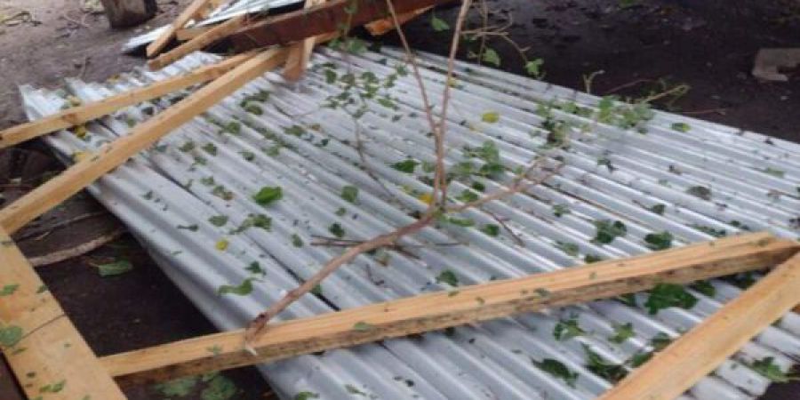 Fuerte temporal en el Paraje 17 afectó una vivienda