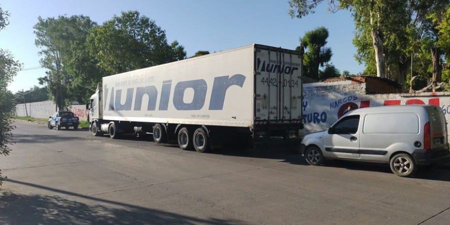 Decomisaron carne y embutidos en mal estado en un transporte de carga de Reconquista
