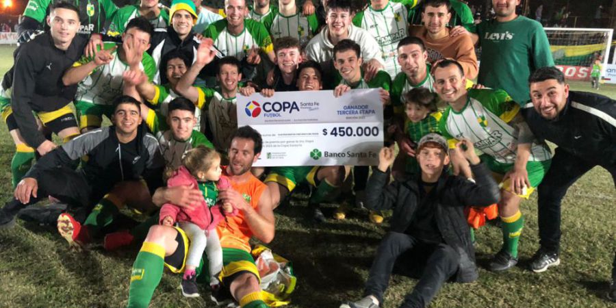 Juventud ganó y sigue en la Copa Santa Fe