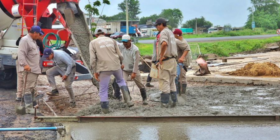 Avance de obra: calle colectora Ruta 11