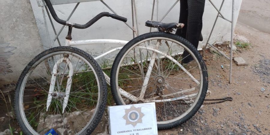 La policía recuperó una bicicleta robada el viernes