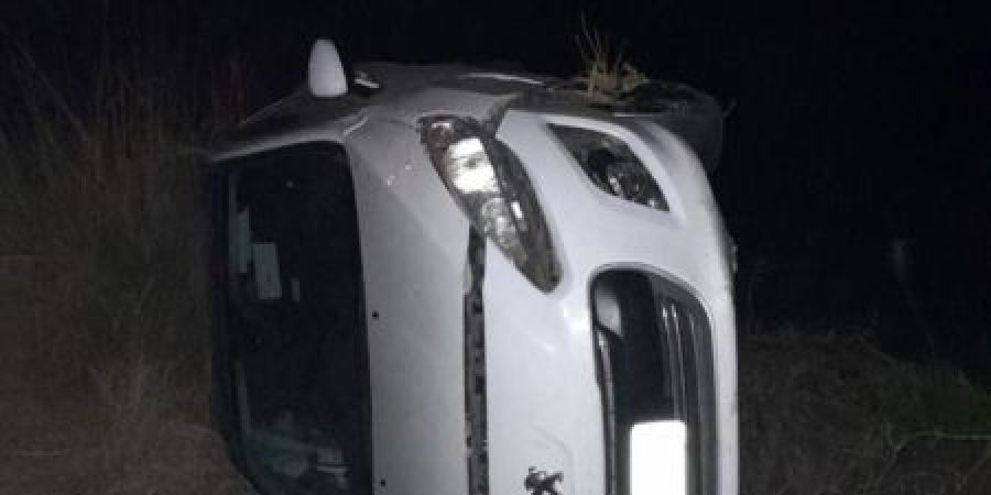 Impactante vuelco de un Peugeot 308 en Ruta Nacional 11