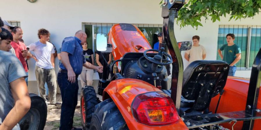 Se realizó el primer módulo del curso de tractorista