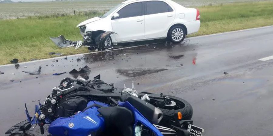 Un motociclista falleció en un siniestro sobre Ruta 11